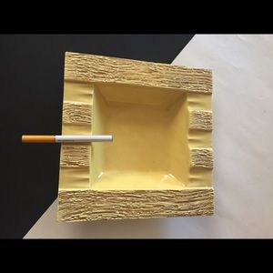 Vintage Elsinore ceramics ashtray